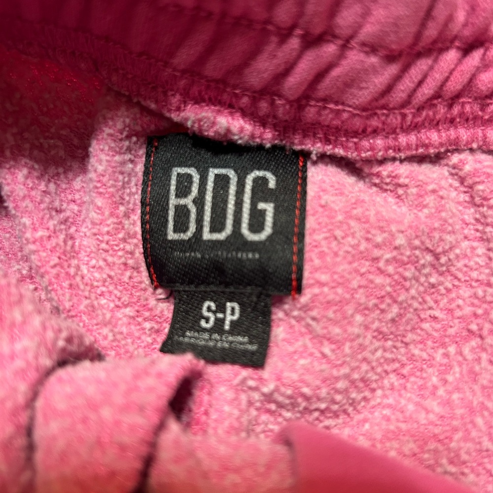 Urban Outfitters BDG Bright Pink Jogger Pants - Picture 4 of 4